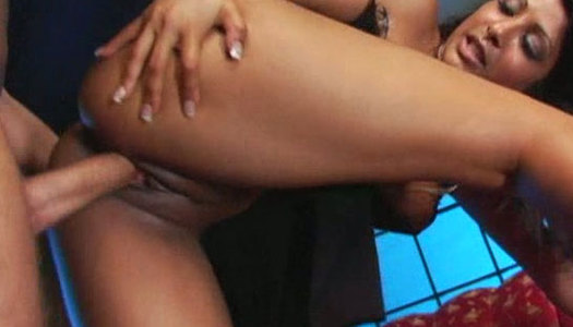 Bootyful brunette whore from India Destiny Sensationel gets fucked hard porn pics