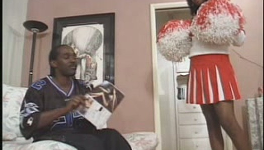 Chocolate cheerleader teen Jasmine gives head to her BF porn pics