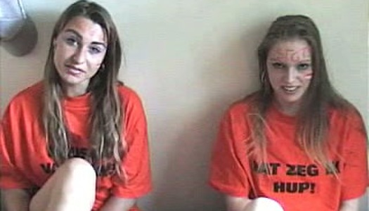 Sporty ugly bitch Alyssa desires to show her skills in sucking a dick porn pics