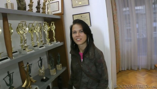 Dirty-minded black haired blowlerina desires to show her dick sucking ability porn pics