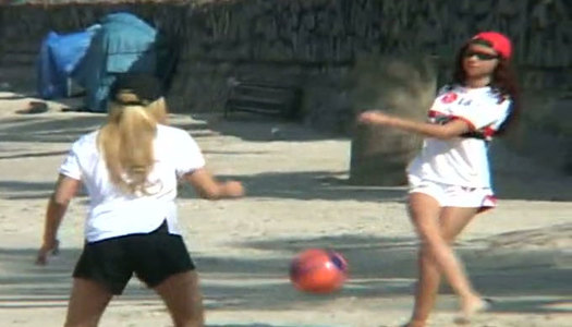 Talkative sporty gals with nice butts gonna seduce a man on the beach porn pics