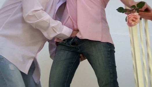 Hussy jade Tracy is screwed on stairway porn pics