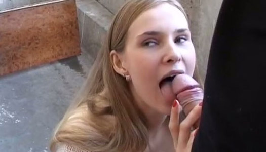 Bootylicious pallid blondie gives a blowjob and gets fucked from behind porn pics