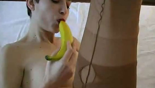 Shor-haired brunette whore fucks her pussy with banana porn pics