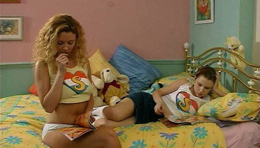 Bootylicious curly blondie undresses and lures teen brunette for sex porn pics