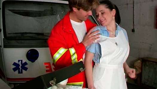 Juggy brunette nurse gets her muf eaten by horny nurse boy porn pics