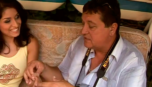 Beautiful brunette girl is posing outdoor at the casting porn pics