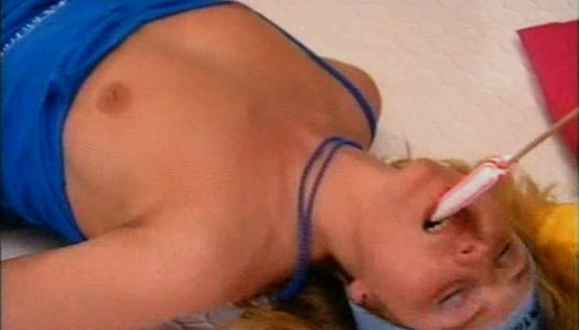 Sporty teen sucks lolly and masturbates her hairy pussy porn pics