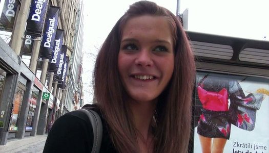 Shapely cutie Kelly Sun gives her lover one hell of a blowjob porn pics