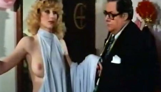 Passionate brunette teen gets fucked missionary style - retro porn pics