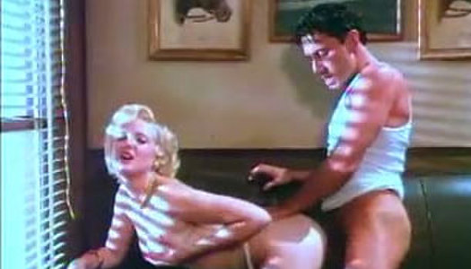 Hot tempered bitchy slut Hollywood star Dixie Ray gets painfull doggy style and mish fucked porn pics