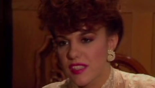 Horny and filthy whore with nice nails gets a cunnilingus porn pics