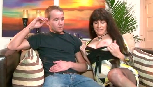 Naughty mature slut in black stockings sucks a cock porn pics