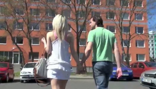 This slutty blonde decides to fuck with the stranger porn pics