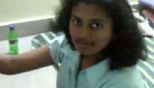 Sluty Indian bitch is very hungry for cock and wants to fuck porn pics