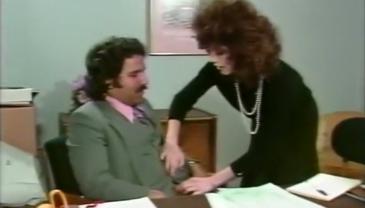 Blowjob by the blond and brunette gets a cunnilingus porn pics