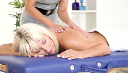 Titless blond lesbian gets her kitty licked properly by that torrid cutie porn pics