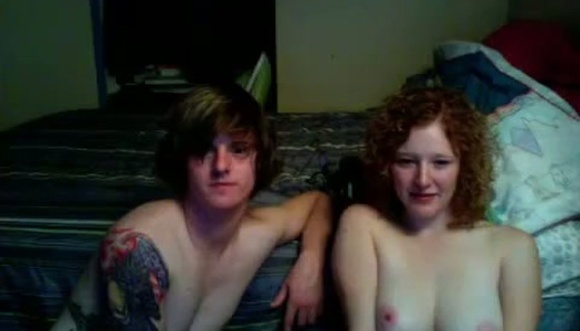 21 yo coed finds it a massive turn to fuck on webcam porn pics