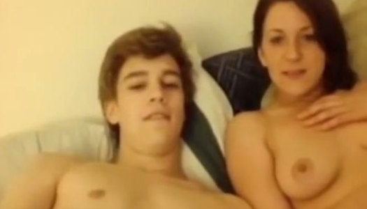 Bootyful girlfriend moves her ass fast sitting on boyfriend's cock porn pics