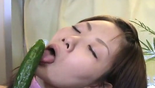 Miku Masaki gets her pussy fucked with cucumber porn pics
