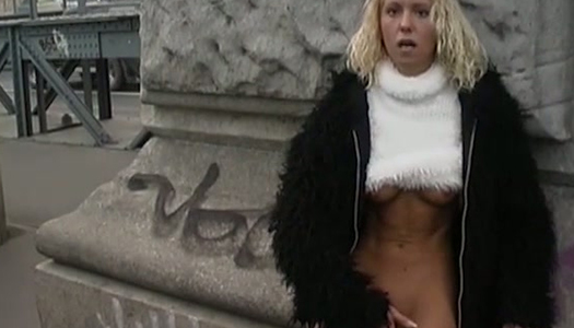 Horn-mad blond haired chick with natural titties masturbates right outdoors porn pics