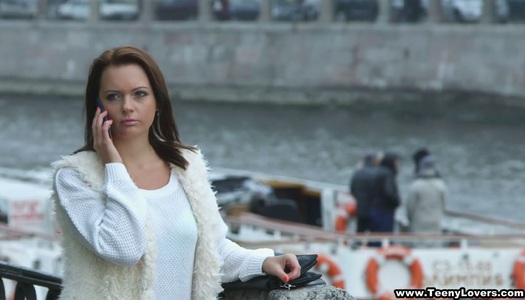 Pretty girl Sue enjoys having anal sex after yum-yum blowjob porn pics