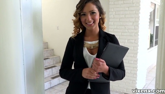 Juicy babe Jaye Summers is fucked in her charming hairy muff porn pics