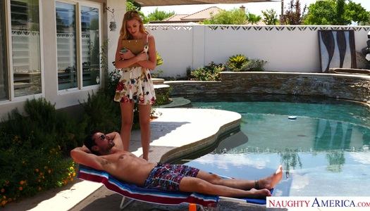 Juicy blonde with nice ass Alexa Grace is sucking dick before a crazy cock riding scene porn pics