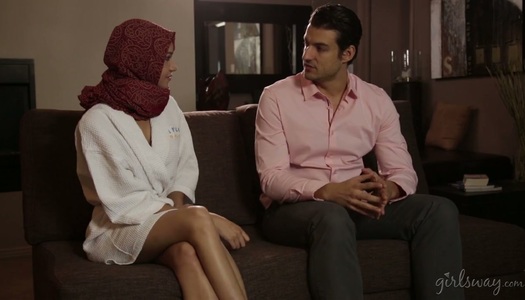 Yummy masseuse wearing hijab Cadey Mercury is serving her client at the highest level porn pics