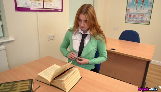 Delicious hottie with bright red hair Scarlett Jones is eager for orgasm porn pics