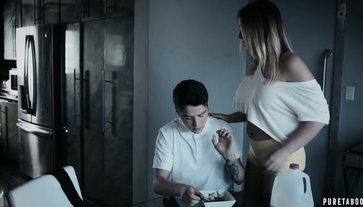 Sinfully beautiful babe Blair Williams seduces her sister's boyfriend porn pics