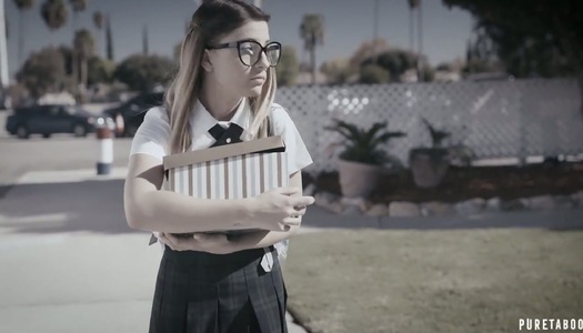 Two dudes fuck nerdy chick in glasses Kristen Scott and stretch her both holes porn pics