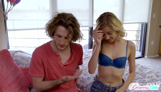 Sweet and lovely teen Haley Reed enjoys her first orgasm porn pics