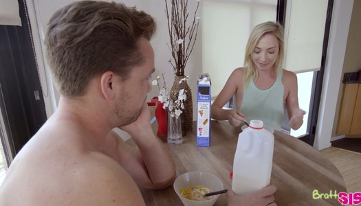 Yummy teen Zoe Parker is fucked by hot blooded stepbrother porn pics