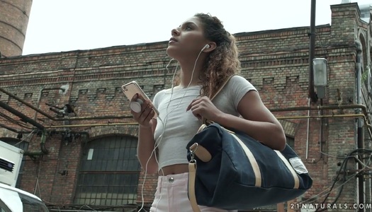 Slim dancer Liv Revamped is fucke din her anal hole on a fit ball porn pics