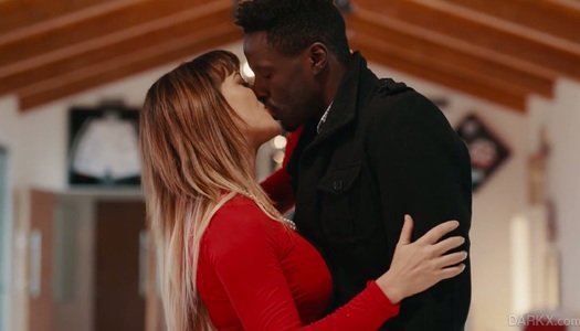  Die fesselnde Milf Cherie Deville betrügt ihren Mann mit heißblütiger BBC porno bilder