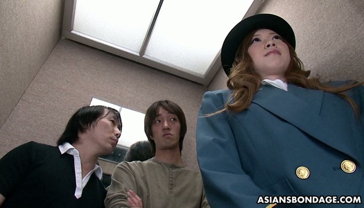 Libidinous Asian babe Aimi Ichijo gets her closeup pussy finger fucked porn pics