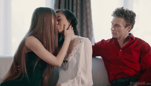 Hot threesome video featuring Samantha Hayes and her libidinous girlfriend porn pics