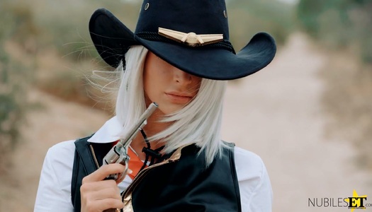 Gorgeous blond cowgirl Emma Hixgets her pussy nailed on the prairie porn pics