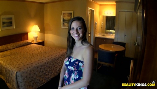 Horny pickuper seduces a shy brunette right in the street porn pics