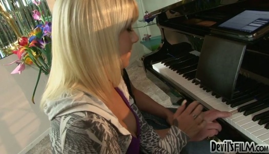 Hot blonde Tessa Taylor getting fucked on the piano porn pics