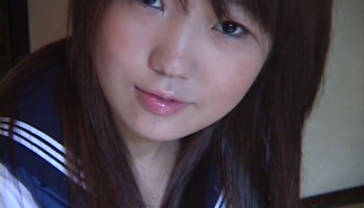 Sweet Japanese teen Gekisha poses on cam teasing you porn pics