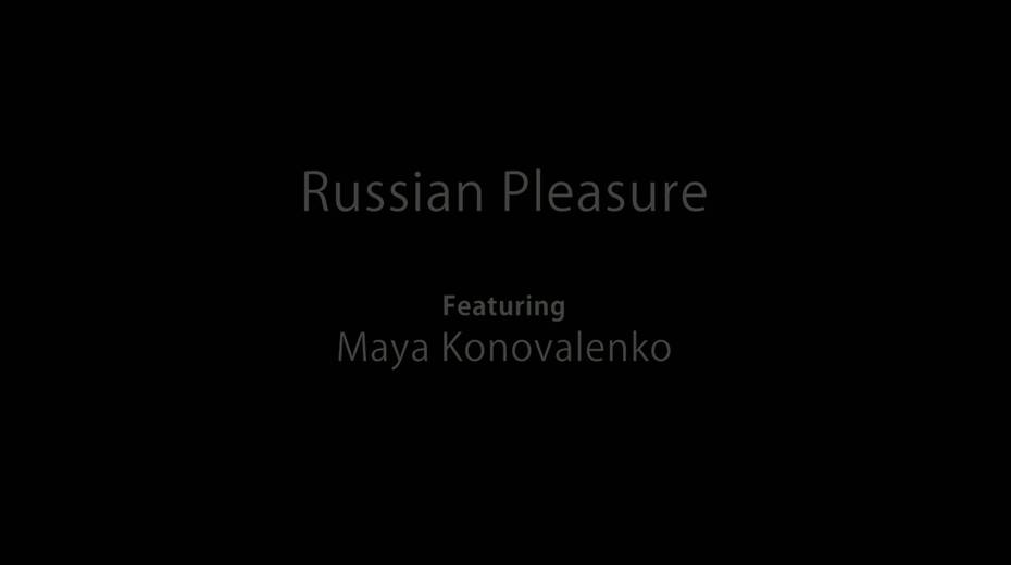 Maya Russian Milf Porn - Russian milf Maya Konovalenko is masturbating wet pussy on the floor - xnxx  porn pics